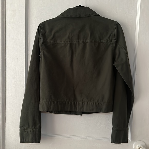 Green Jacket - Picture 5 of 5